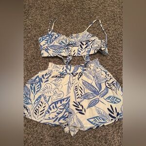 Lulus two piece set. Small.